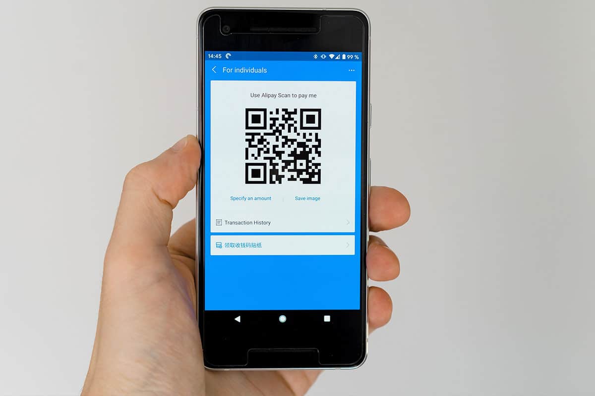 Facebook Pay libera pagamentos por códigos QR. Foto: Markus Winkler/Unsplash