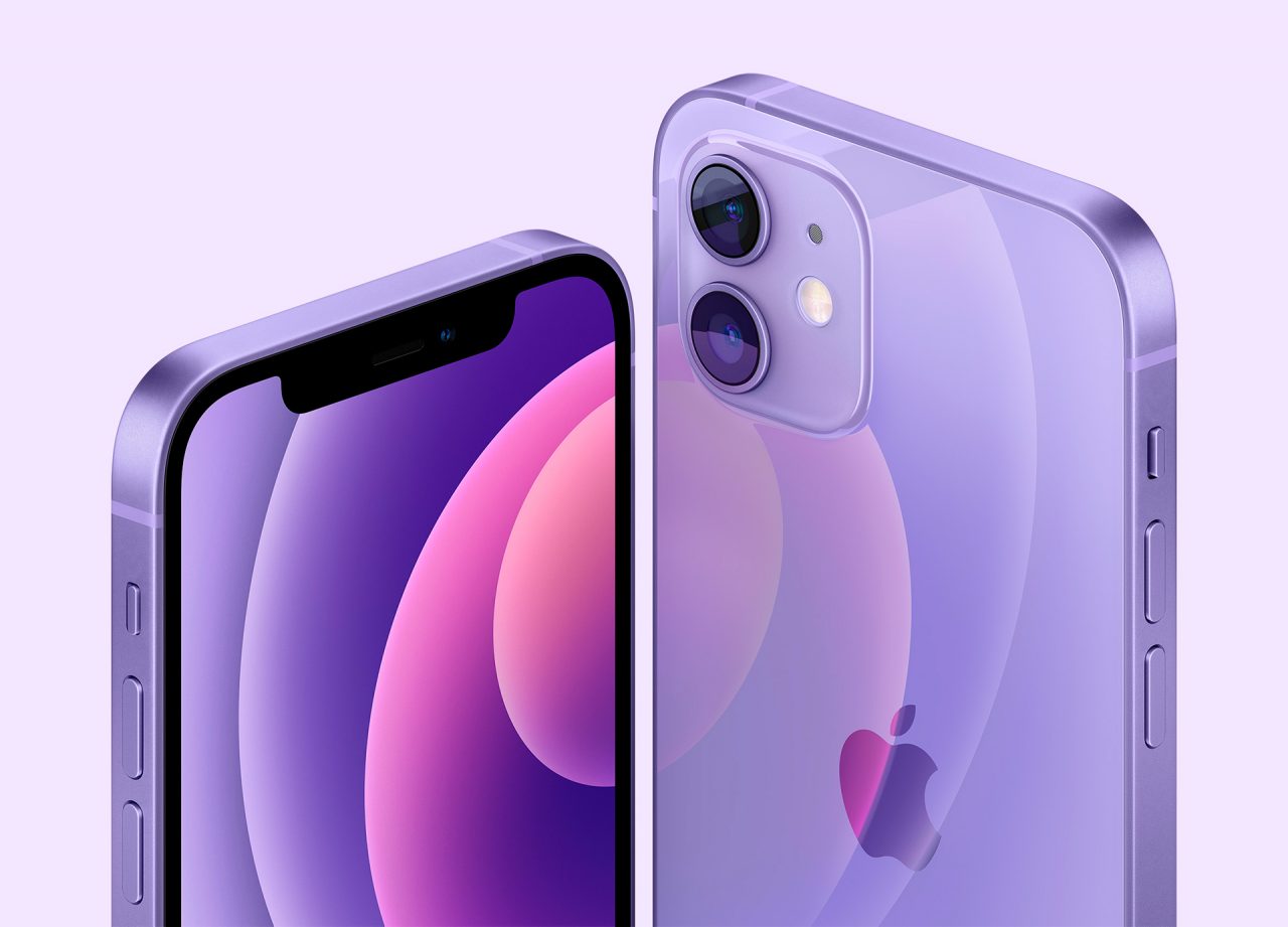 iPhone 12 na cor roxa