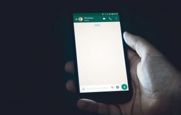 Mensagens que autodestroem do WhatsApp têm falha de segurança no projeto