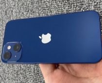 Protótipo do iPhone 13 Mini reforça câmeras na diagonal