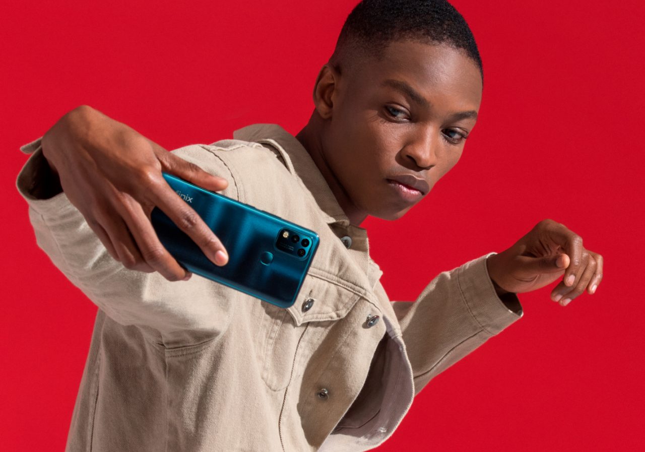 Imagem de divulgação do Infinix Hot 10 Play