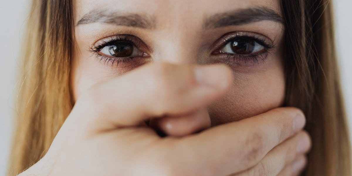 AirTags e violência doméstica