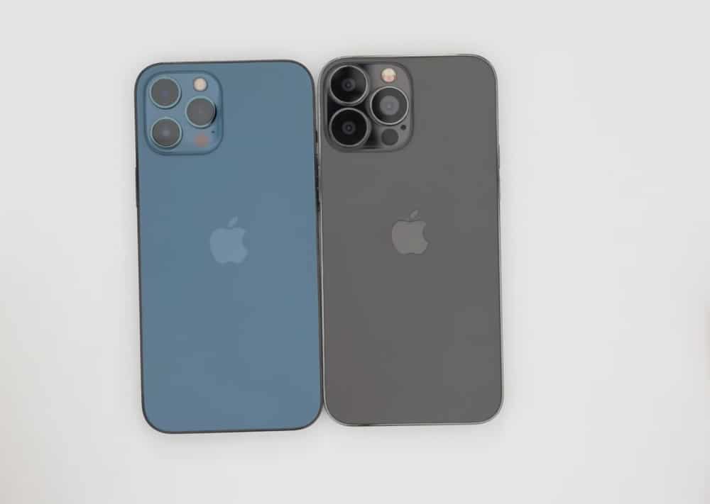 Imagem mostra comparação entre câmeras do iPhone 12 (à esquerda) e iPhone 13