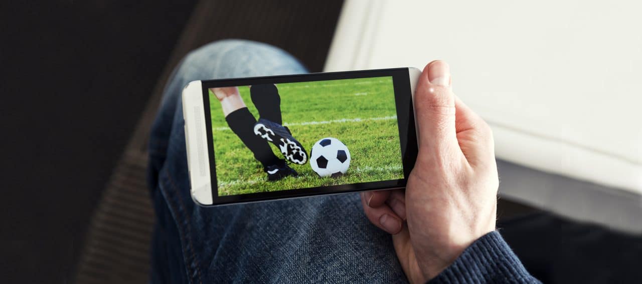 Jogo de futebol em um dispositivo mobile