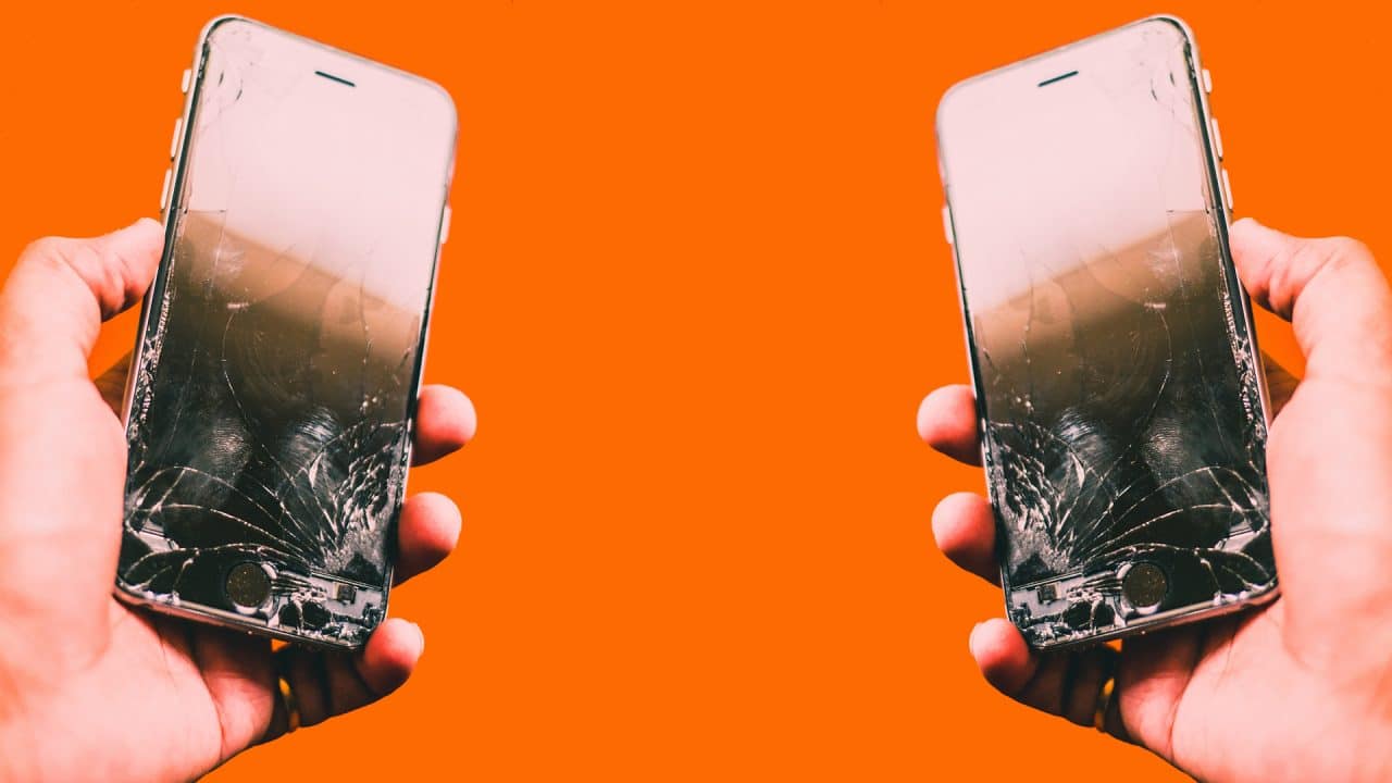 Aprenda a apagar os dados de um celular com a tela quebrada. Imagem: Vida Celular
