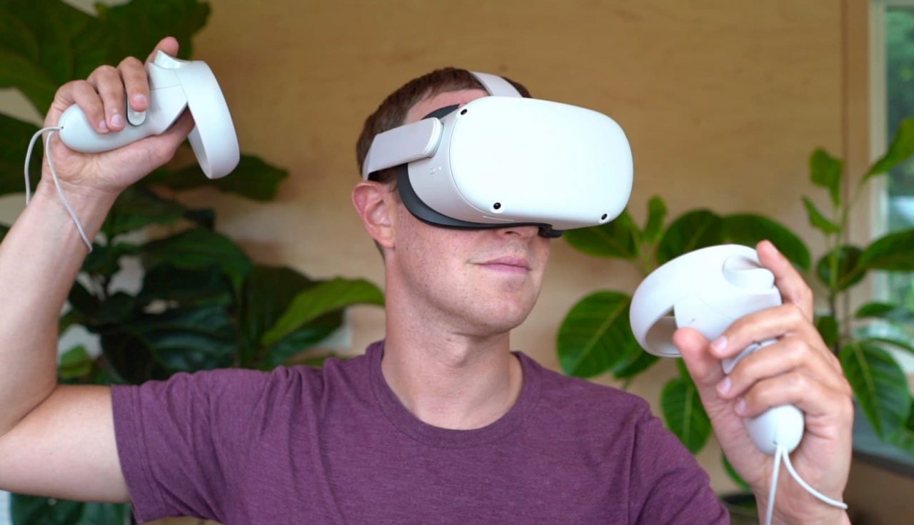 Mark Zuckerberg dá detalhes sobre os novos Oculus Quest Pro. Imagem: Facebook