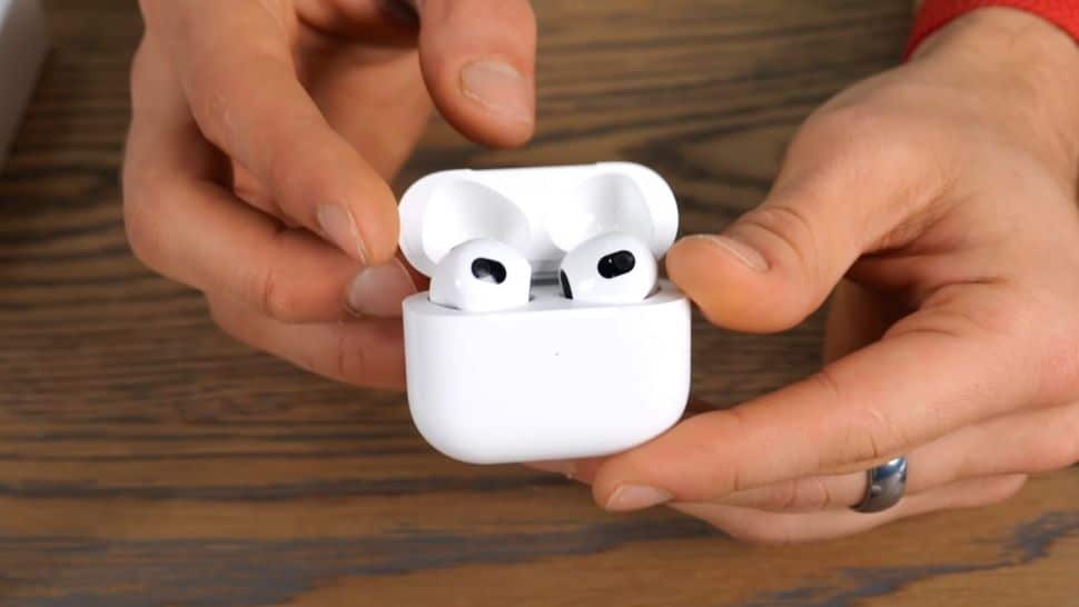 AirPods 3 clones