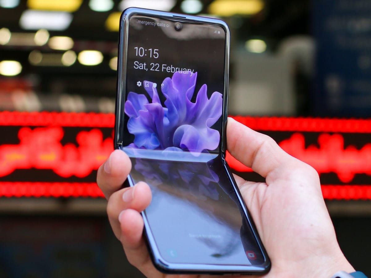 Samsung celulares dobráveis meta de venda