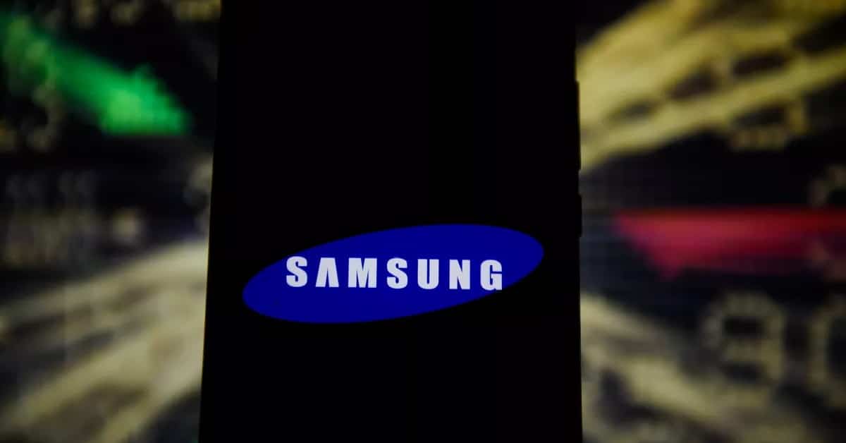 Imagem mostra logo da Samsung, que deve lançar o Galaxy A82 5G com foco na bateria e nas câmeras, conforme novo teaser