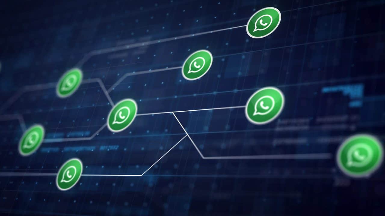 Especialistas de segurança alertam para esquema que visa fraudar o sistema de dupla autenticação de segurança do WhatsApp. Imagem: natanaelginting/FreePik
