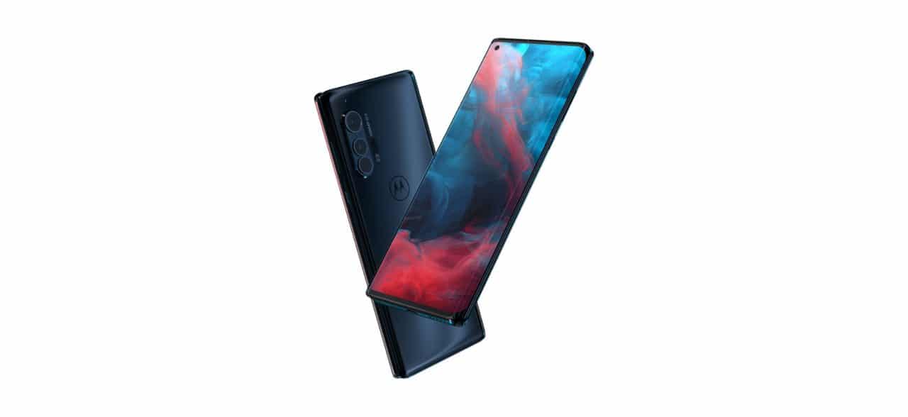 Motorola Edge, que deverá ser sucedido pelos novos telefones citados na matéria