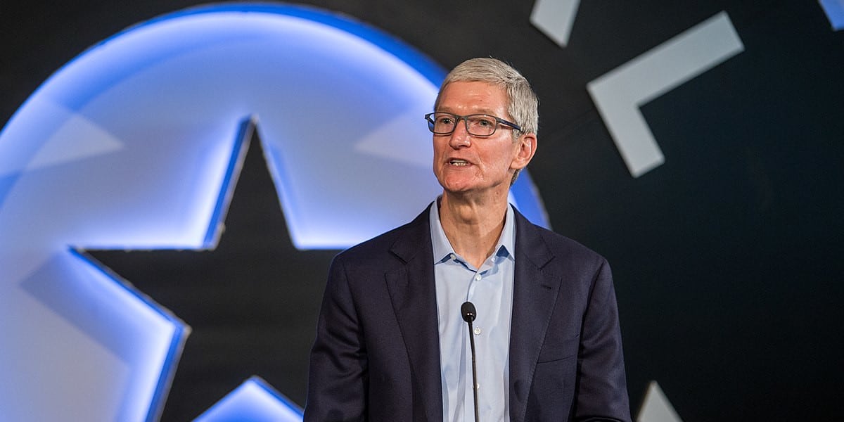 Tim Cook Android iOS malware
