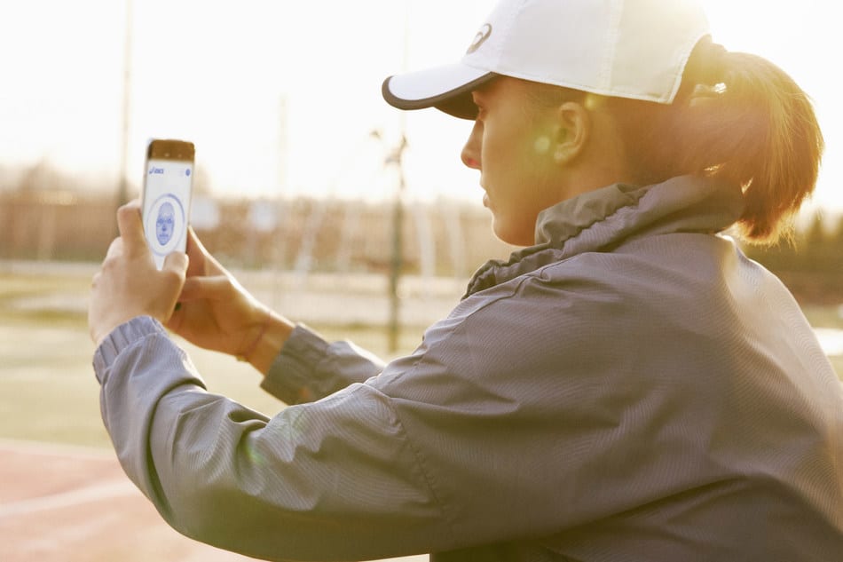 Asics lança plataforma para escanear sua face antes e depois dos exercícios