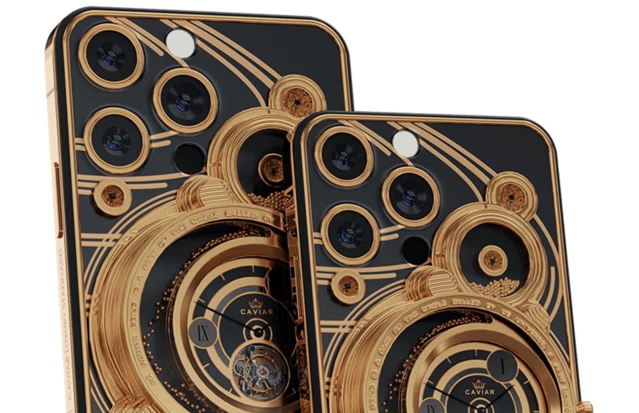 Imagem mostra detalhe do iPhone 13 em ouro da Caviar, que terá meteorito na parte traseira