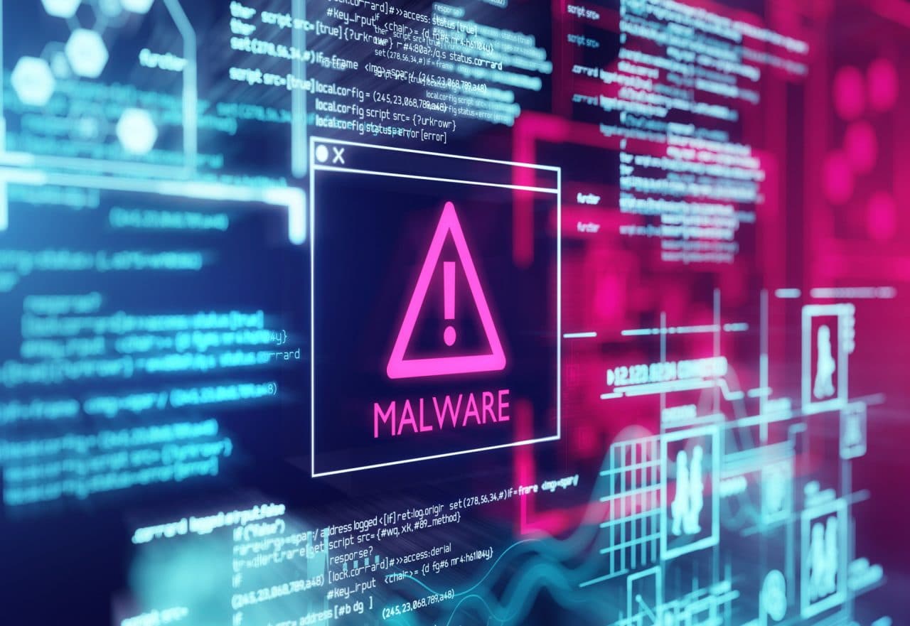 Imagem mostra malware na tela de um tablet. Google está trabalhando para impedir apps maliciosos na Play Store
