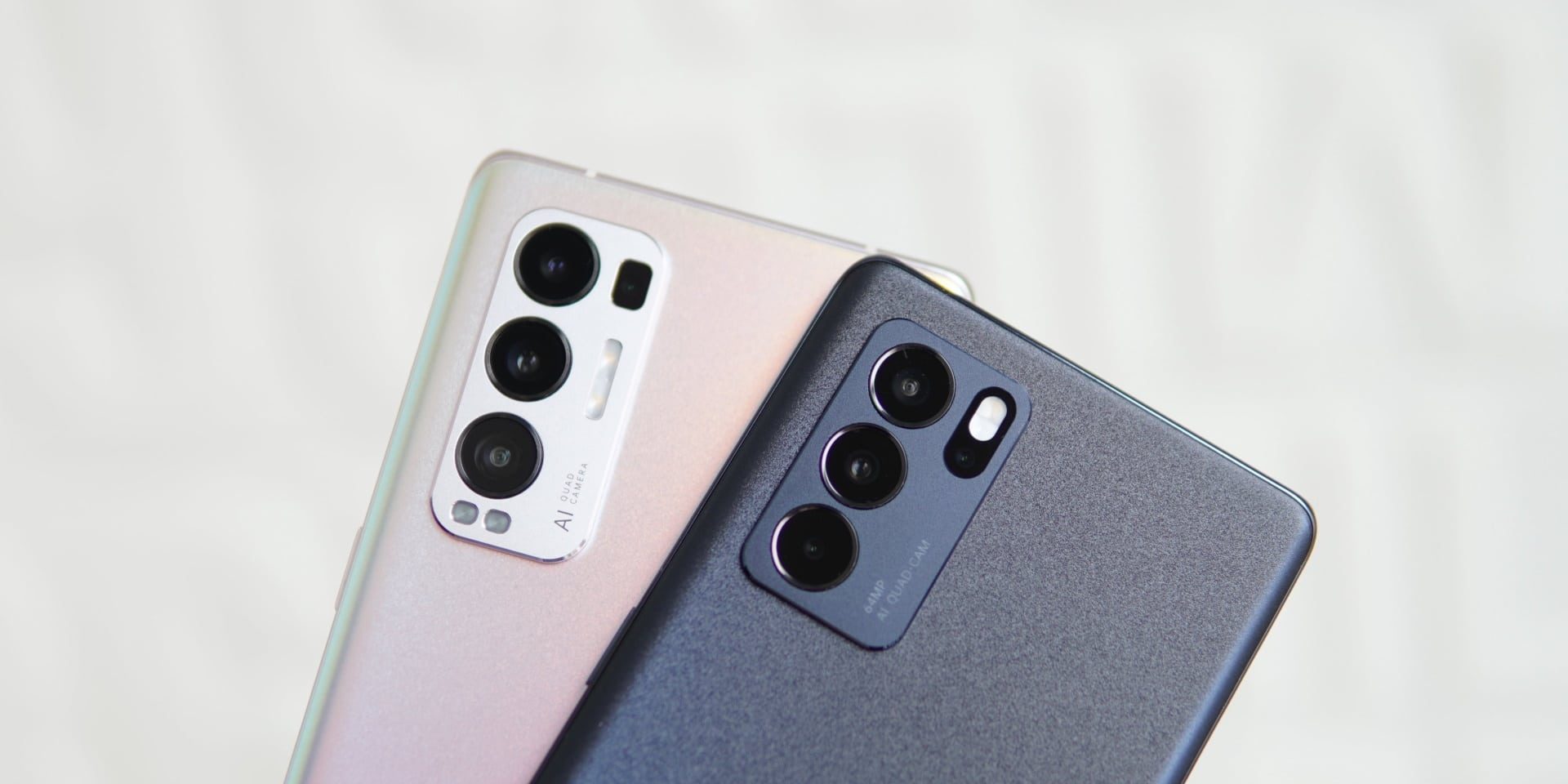 Imagem mostra smartphone genérico da Oppo, também com câmera tripla traseira, como o novo celular que vem sendo projetado pela marca