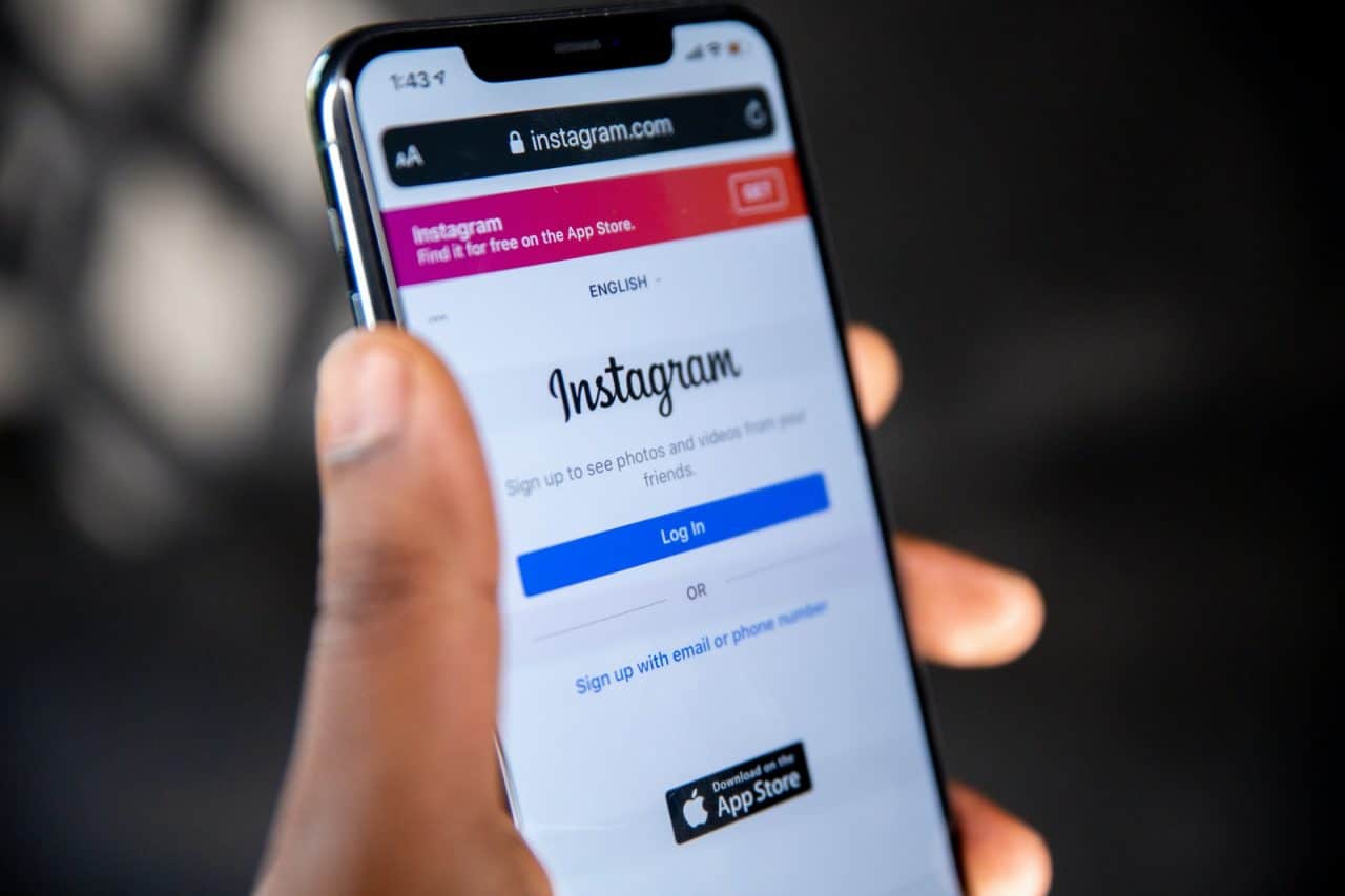 Instagram Reels terá propagandas em todo o mundo. Imagem: Solen Feysa/Unsplash