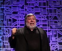 Steve Wozniak, co-fundador da Apple, é a favor do direito de consertar