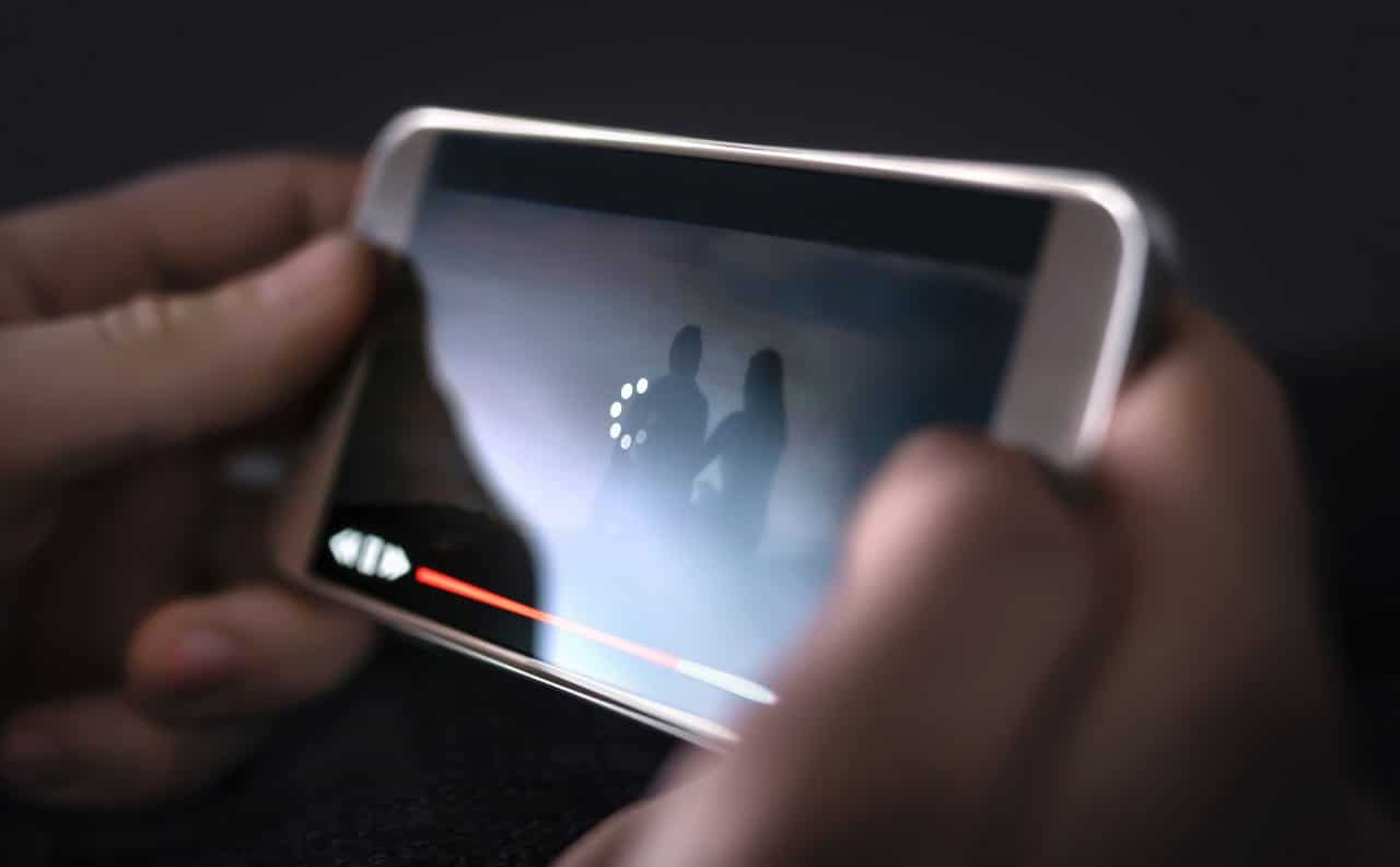 Os melhores filmes e livros nos quais o celular é o protagonista