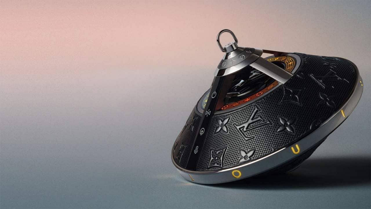 Imagem mostra detalhes da caixa de som Bluetooth da Louis Vuitton, que custa quase R$ 15 mil
