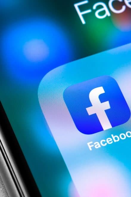 Facebook bane contas de pesquisadores sobre transparência e desinformação Facebook bane contas de pesquisadores sobre transparência e desinformação