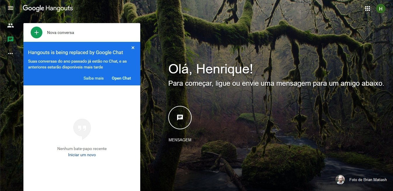 Imagem mostra a página inicial da web do Google Hangouts, exibindo uma mensagem aconselhando a migração para o Google Chat