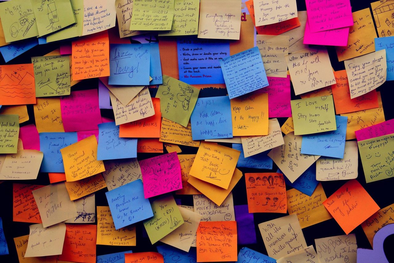 post its para ilustrar o Google Keep e as suas notas personalizadas