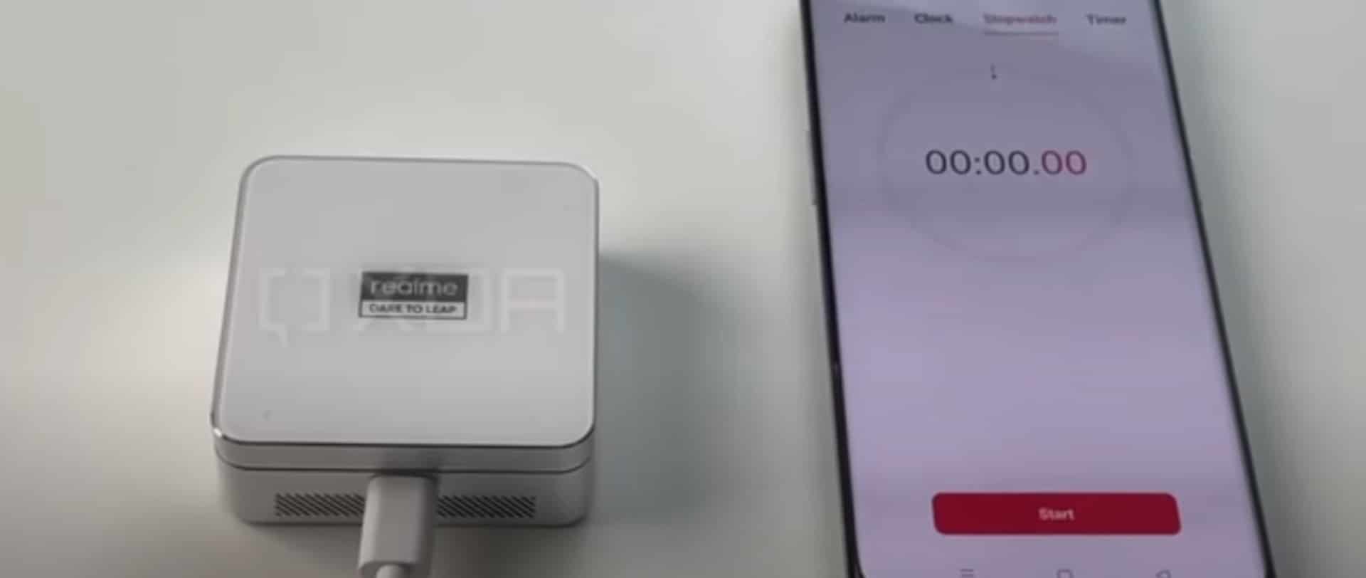 Imagem mostra carregador MagDart, que será lançado neste dia 3 de agosto pela Realme