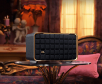 Nova linha de caixas de som da JBL apresentará compatibilidade simultânea com Alexa e Google Assistant